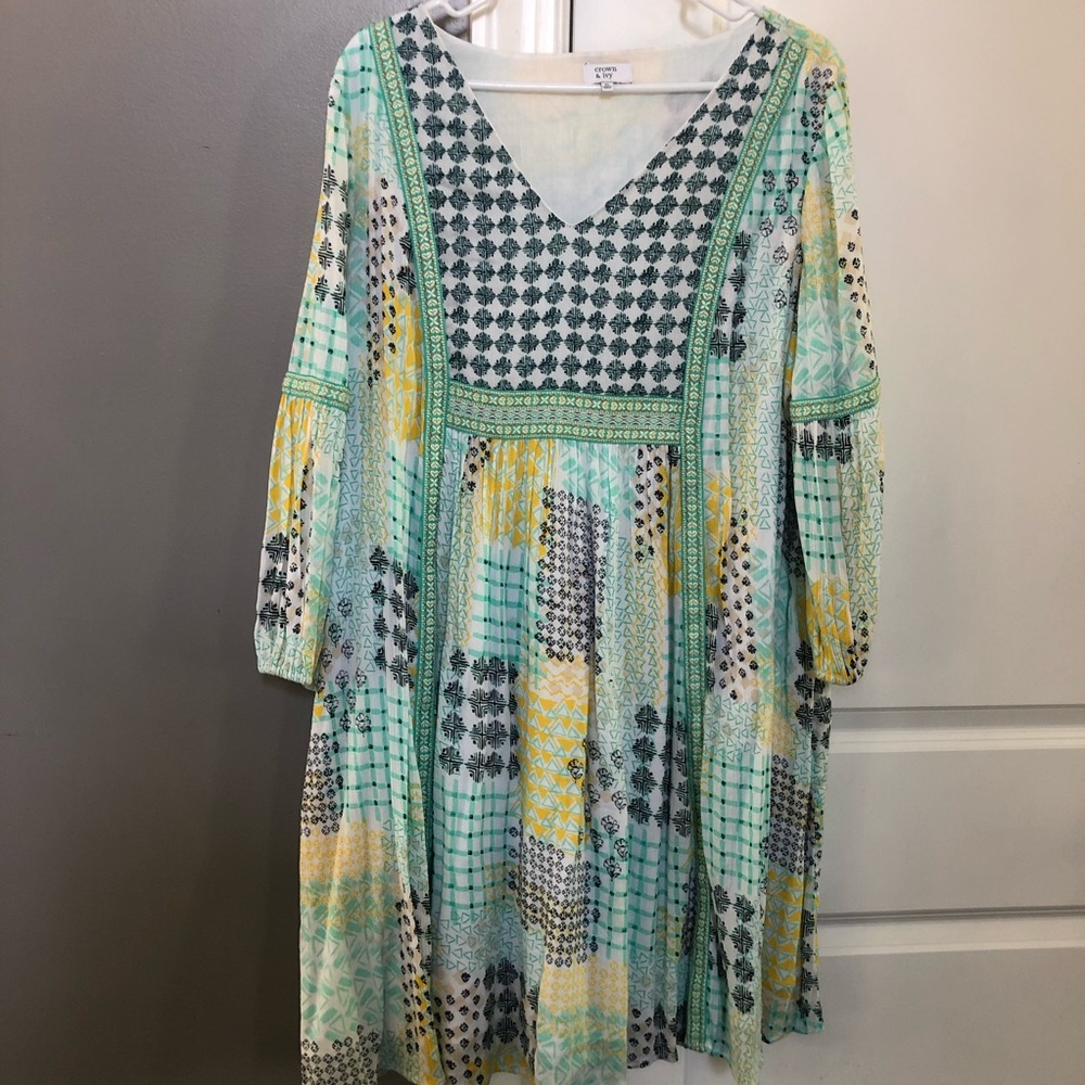 Crown & Ivy tunic dress
